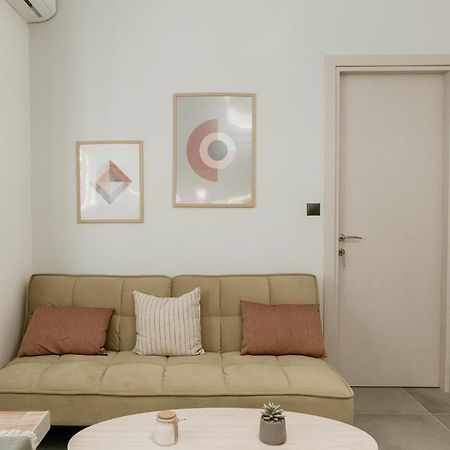 ホテル Urban Elegance In テッサロニキ エクステリア 写真